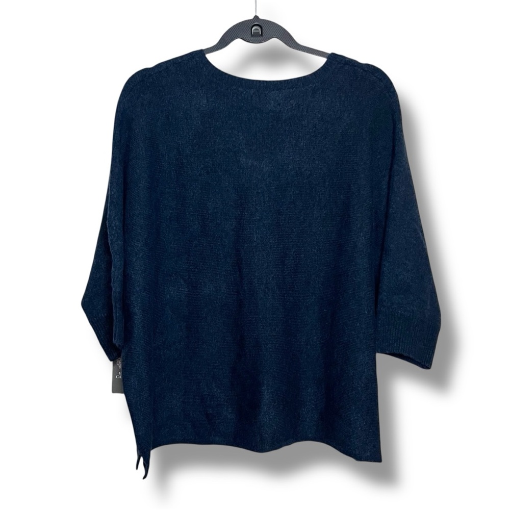 Vince Camuto Women’s Deep Blue V-Neck Sweater Size: Small - Picture 2 of 4